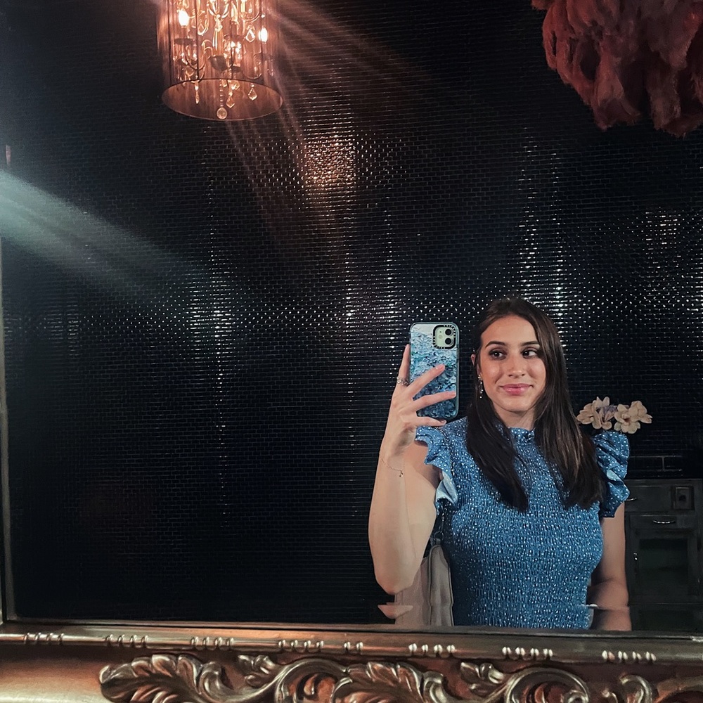 Meet your Posher, Victoria